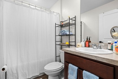 CBS Built in 2021 - 4-bedroom, 2-bath, 2-car garage FENCED YARD - photo 26