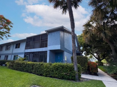 Welcome to 2737 S Oakland Forest Dr, a residence where fresh - photo 1