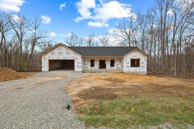 Lake Home For Sale in Crossville, Tennessee
