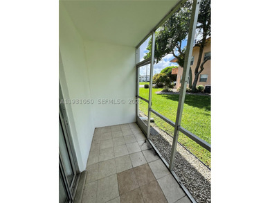 Don`t miss this georgeous and spacious condo in this amazing 55+ - photo 6