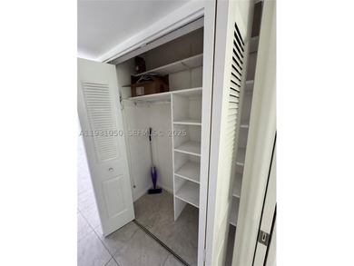 Don`t miss this georgeous and spacious condo in this amazing 55+ - photo 9