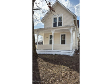 Lake Erie - Cuyahoga County Home For Sale in Cleveland Ohio