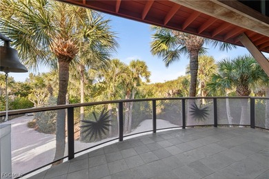 BREATHTAKING VIEWS OF CLAM BAYOU! This waterfront near beach
