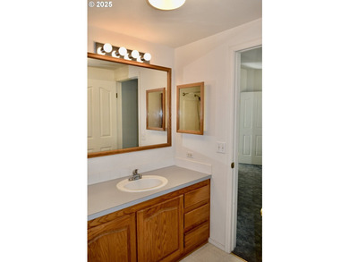 Private Country Retreat in Port Orford! Welcome to 42065 Vista - photo 15