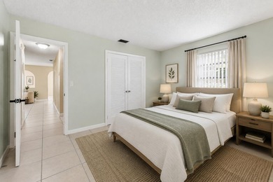Rare triplex offering in the heart of SoSo, one of West Palm - photo 19