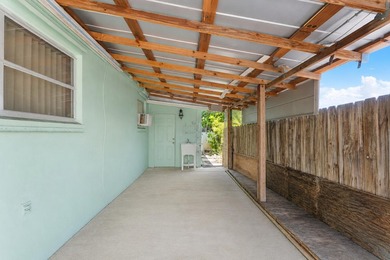 Rare triplex offering in the heart of SoSo, one of West Palm - photo 24