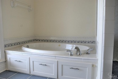 Welcome to your coastal retreat nestled in the exclusive Cottage - photo 27