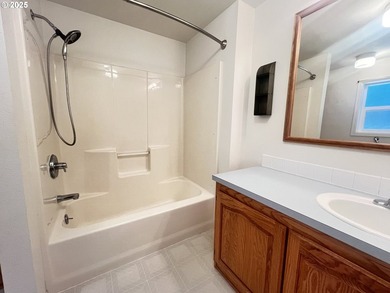 Private Country Retreat in Port Orford! Welcome to 42065 Vista - photo 32