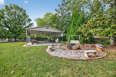 Check out this property! Super well kept RV with a large - photo 35