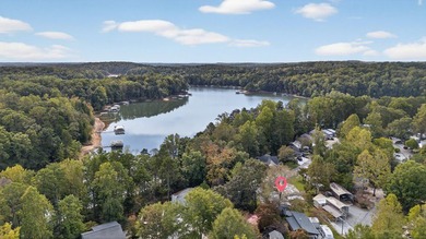 Check out this property! Super well kept RV with a large - photo 41