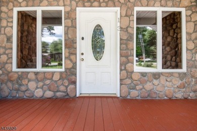 Charming Lakefront cottage home in the Mount Laurel Estates - photo 6
