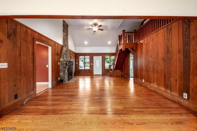 Charming Lakefront cottage home in the Mount Laurel Estates - photo 9