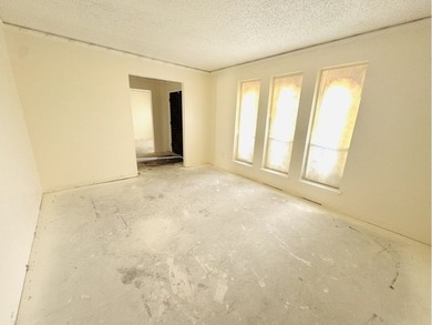 Investor special in South Dallas near Cedar Crest Golf Course - photo 7