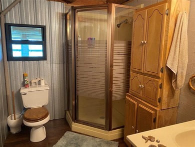 Log cabin ready to enjoy. Lake views and great location with - photo 7