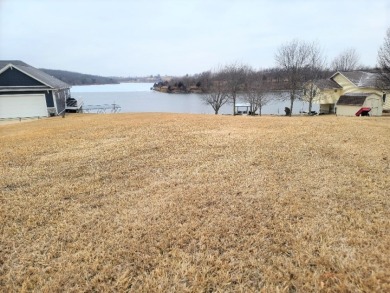 Waterfront Lake Lot For Sale  - Lake Lot Under Contract in Unionville, Missouri