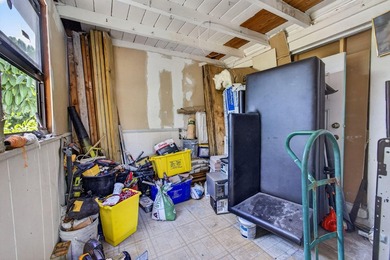 Welcome to this charming 3-bedroom, 1-bathroom home perfectly - photo 24