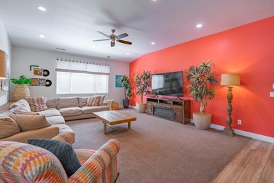 Welcome to The Bahama Beach Club, a beautifully designed single - photo 24