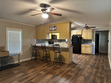 New to the Market! Enjoy peaceful country living on 1 - photo 6