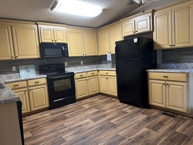 New to the Market! Enjoy peaceful country living on 1 - photo 10