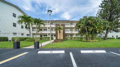 Amazing unit for sale in one of the most attractive 55+ - photo 7