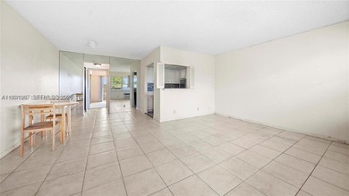 Amazing unit for sale in one of the most attractive 55+ - photo 10