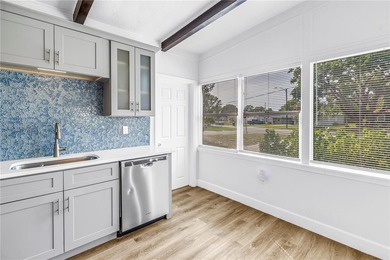 Under contract-accepting backup offerspletely renovated - photo 16