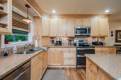 Nestled on the picturesque shores of Logan Martin Lake, this - photo 18