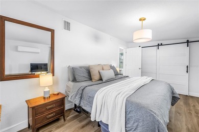Under contract-accepting backup offerspletely renovated - photo 22