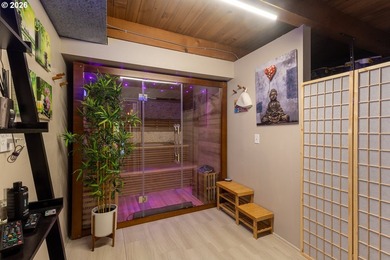 Experience the perfect blend of timeless mid-century modern - photo 23