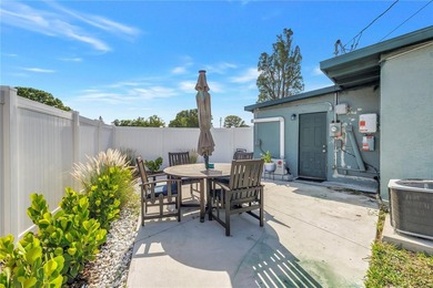 Under contract-accepting backup offerspletely renovated - photo 35