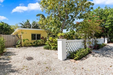 Discover this charming, spacious & character-filled Mid-Century - photo 4