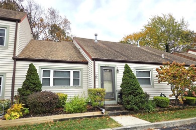 Artist Lake - Suffolk County Home Sale Pending in Middle Island New York