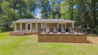 Updated 3/2 Adorable Home plus SHOP!! - photo 24