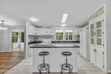 Welcome home to this 4-bedroom, 3-bath home with a versatile - photo 13