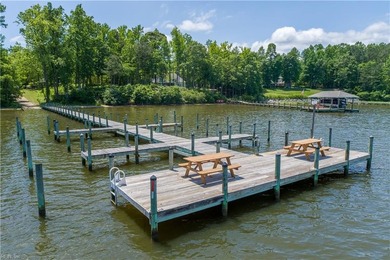 Upscale Coastal Living in highly sought-after Riverwatch on - photo 6