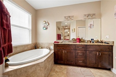 Well priced 4 bedroom home in central Cape Coral is close to - photo 17