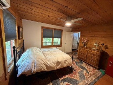 This tastefully updated two bedroom , two bath cabin is located - photo 18