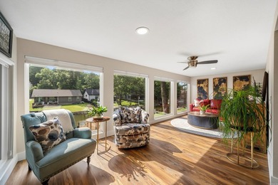 Welcome to your own slice of Lake Hamilton paradise! This - photo 19