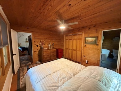 This tastefully updated two bedroom , two bath cabin is located - photo 19