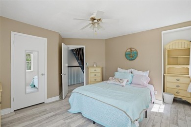 NO FLOOD ZONE. Rare opportunity just steps from downtown Safety - photo 29