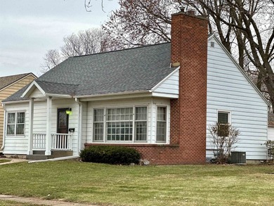 Storm Lake Home For Sale in Storm Lake Iowa