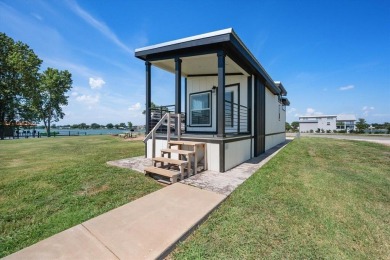 Lake Home For Sale in Kerens, Texas