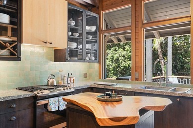 Hear the waves from your dream retreat on the stunning North - photo 9