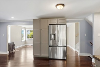 Showings start immediately, use Showingtime to schedule. OPEN - photo 12