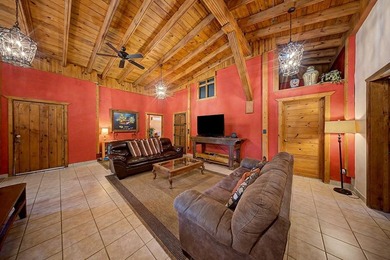 Discover the charm of Lake Sam Rayburn in this distinctive - photo 12