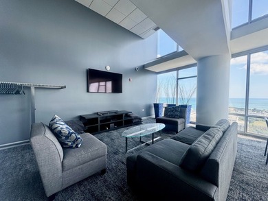 Welcome home to this sun-drenched 1-bedroom plus den residence - photo 21