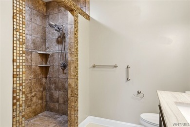 Showings start immediately, use Showingtime to schedule. OPEN - photo 22