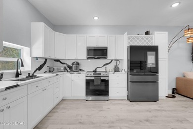 Perfection. Elegance. Location. An exceptional opportunity to - photo 35