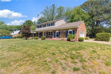 Spacious Colonial home situated on a desirable corner lot! This - photo 4
