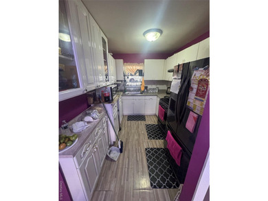 2 FAMILY HI RANCH, HARDWOOD FLOORS, 3 BEDROOMS OVER 3 BEDROOMS - photo 4